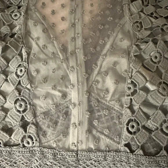 Romeo & Juliet Couture Dress Sage size L Women - Picture 10 of 15